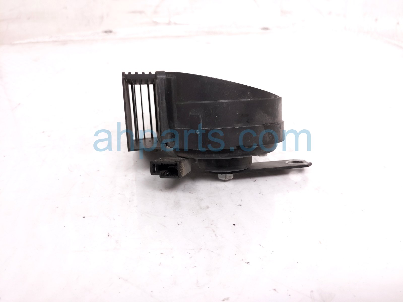 2024 Subaru Legacy High Note Horn 86012AN30A Replacement 2024 Subaru Legacy High Note Horn 86012AN30A Replacement thumbnail