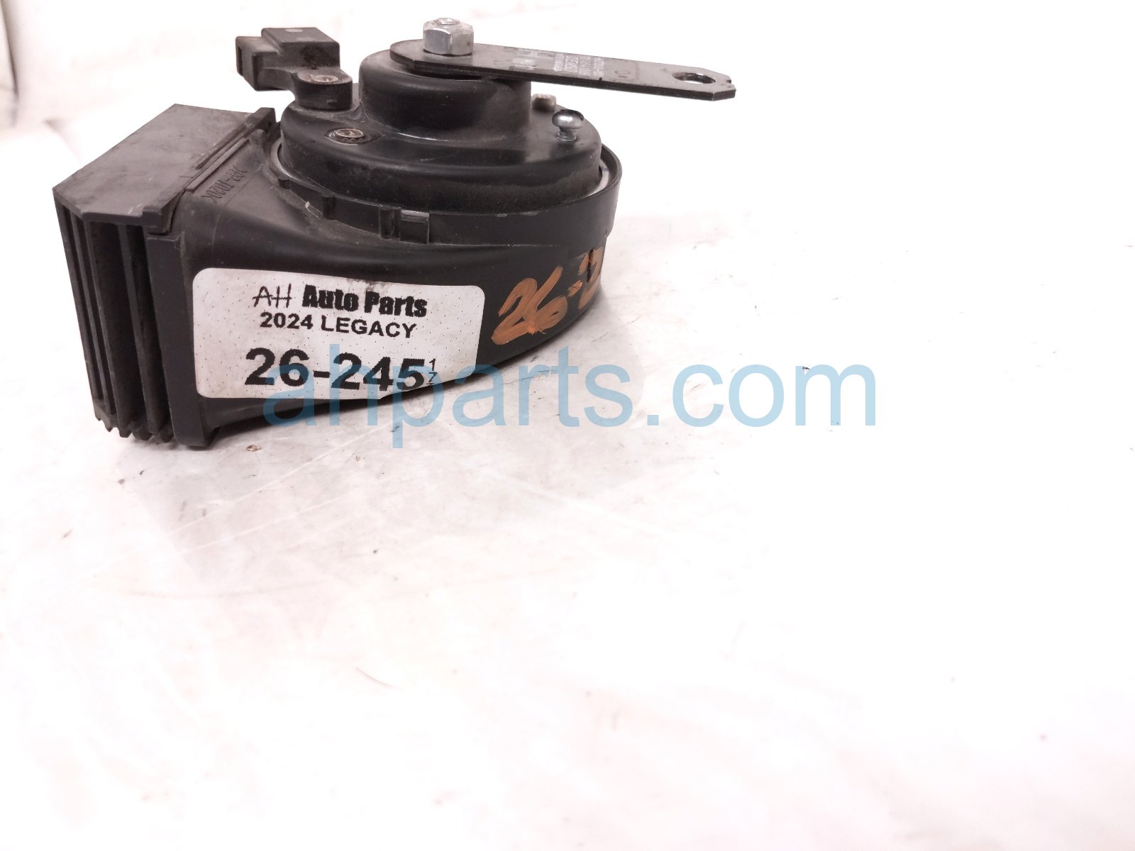 2024 Subaru Legacy High Note Horn 86012AN30A Replacement 2024 Subaru Legacy High Note Horn 86012AN30A Replacement thumbnail