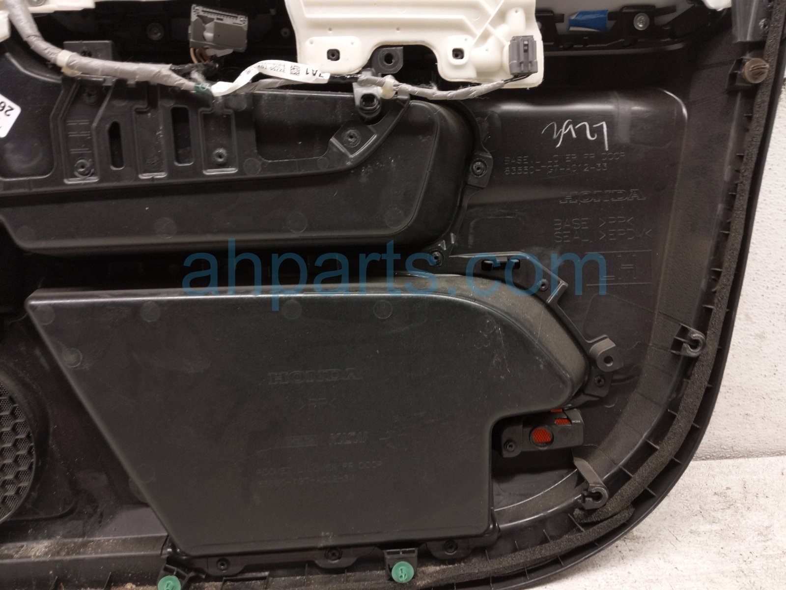 2020 Honda Pilot Trim / Liner Front Driver Interior Door Panel Black 83551 TG7 A04ZA Replacement 2020 Honda Pilot Trim / Liner Front Driver Interior Door Panel Black 83551 TG7 A04ZA Replacement thumbnail