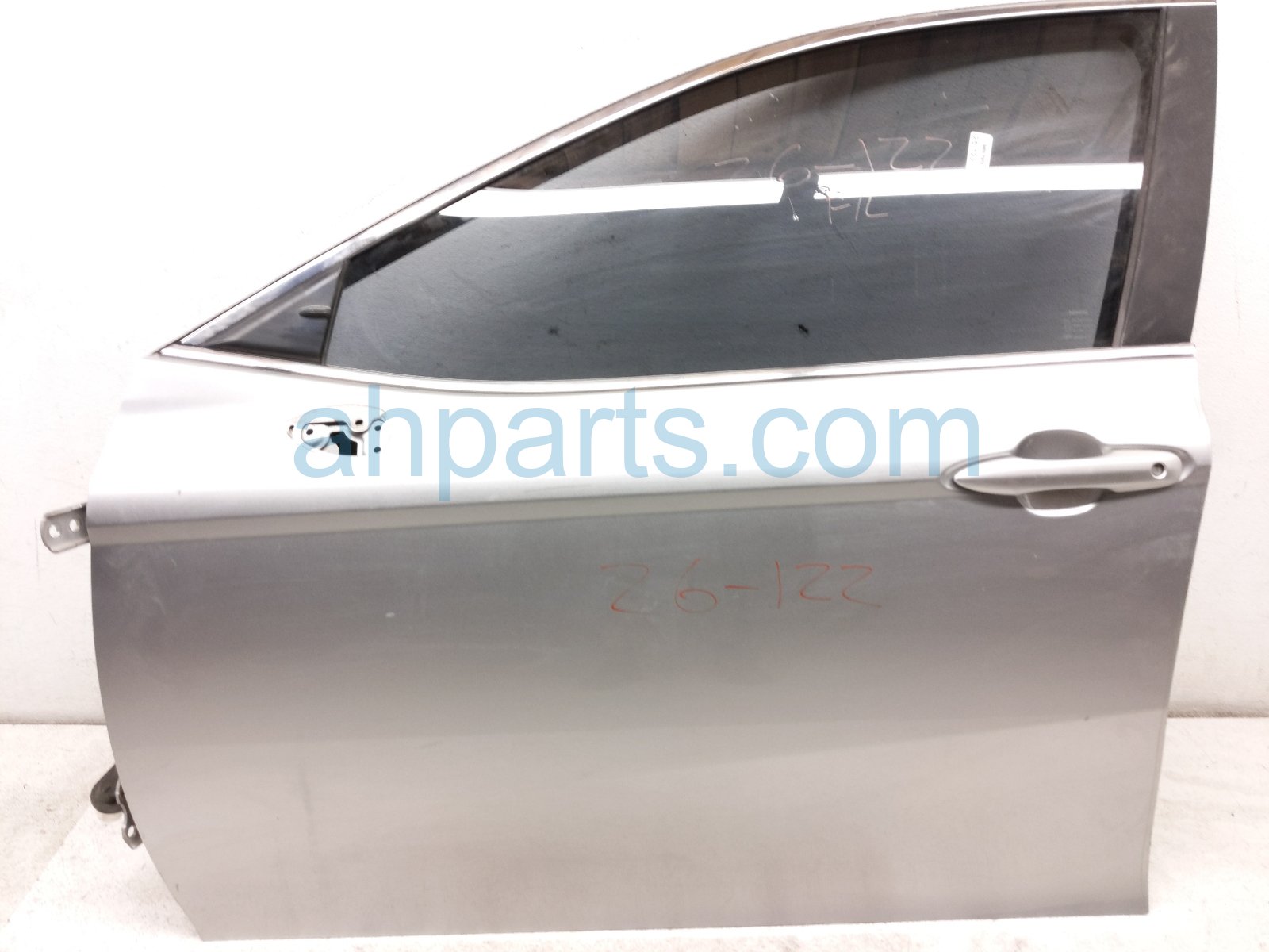 2018 Toyota Camry Front Driver Door Silver No Mirror/trim 67002 33251 Replacement 2018 Toyota Camry Front Driver Door Silver No Mirror/trim 67002 33251 Replacement thumbnail