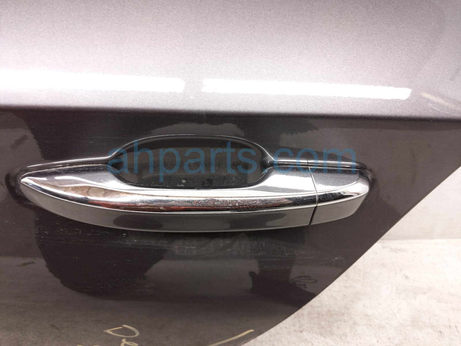 2018 Honda Accord Rear Driver Door Grey No Inside Trim 67550 TVA 325ZZ Replacement 2018 Honda Accord Rear Driver Door Grey No Inside Trim 67550 TVA 325ZZ Replacement thumbnail