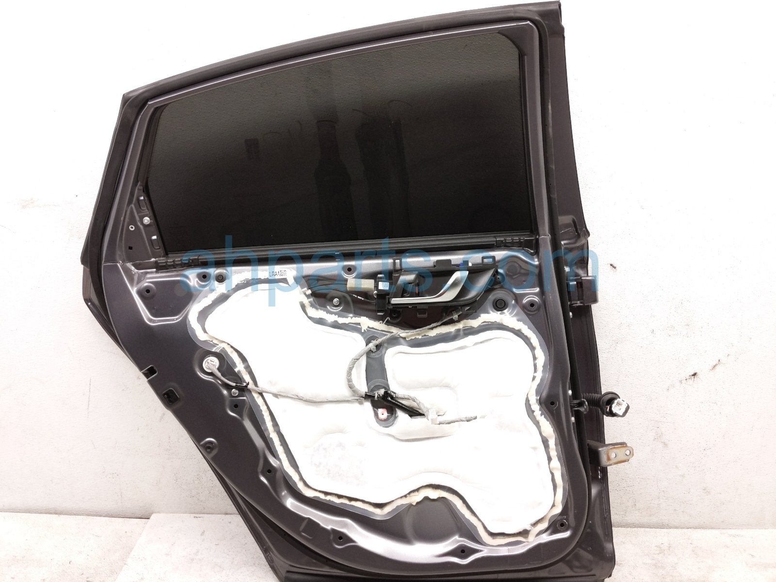 2018 Honda Accord Rear Driver Door Grey No Inside Trim 67550 TVA 325ZZ Replacement 2018 Honda Accord Rear Driver Door Grey No Inside Trim 67550 TVA 325ZZ Replacement thumbnail