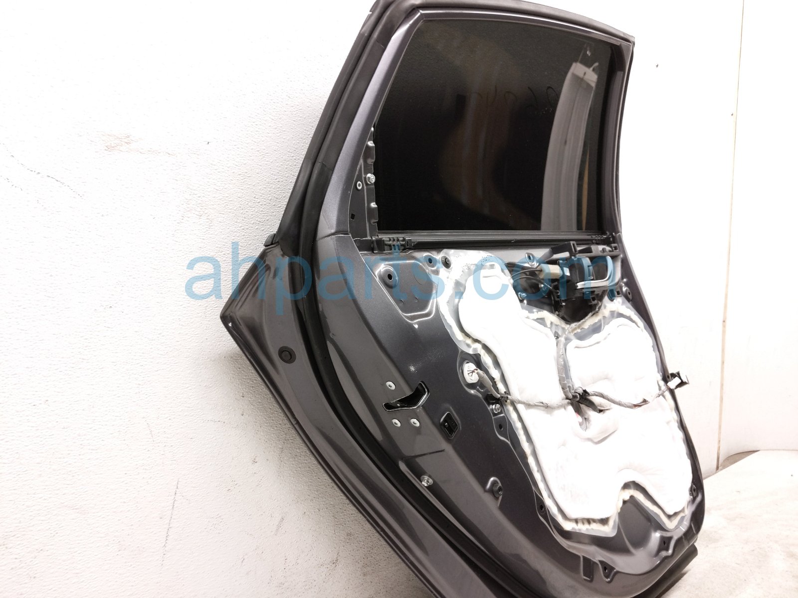 2018 Honda Accord Rear Driver Door Grey No Inside Trim 67550 TVA 325ZZ Replacement 2018 Honda Accord Rear Driver Door Grey No Inside Trim 67550 TVA 325ZZ Replacement thumbnail