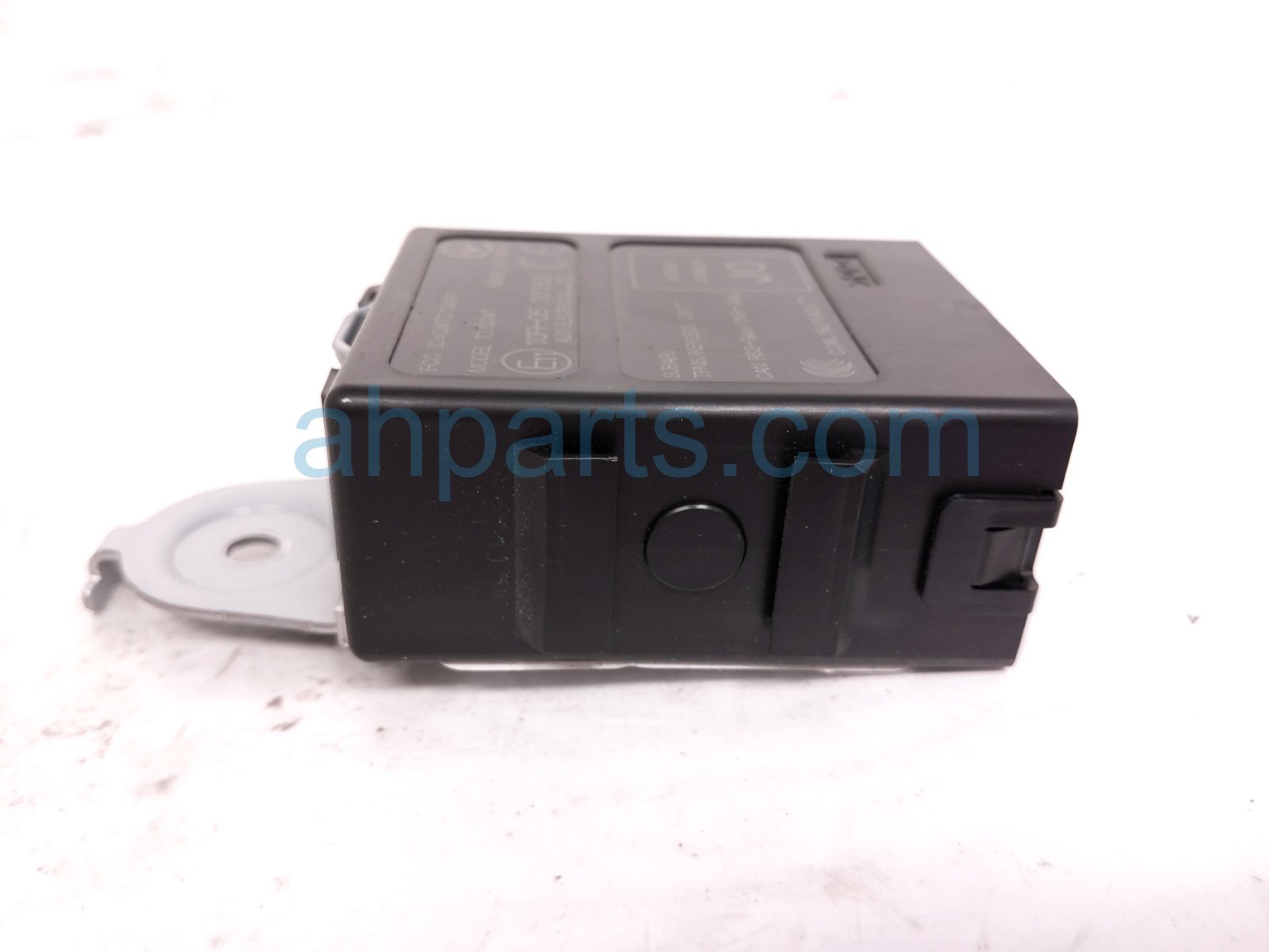 2025 Subaru Outback Legacy Tpms Keyless Ctrl Mod Rear Driver 88035VC030 Replacement 2025 Subaru Outback Legacy Tpms Keyless Ctrl Mod Rear Driver 88035VC030 Replacement thumbnail