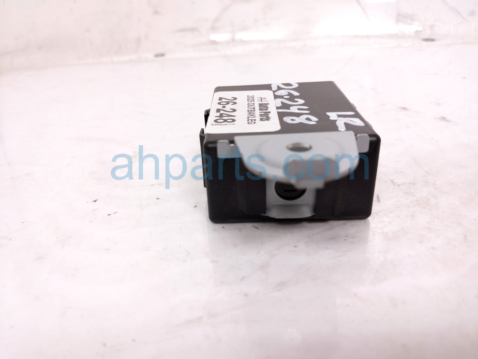 2025 Subaru Outback Legacy Tpms Keyless Ctrl Mod Rear Driver 88035VC030 Replacement 2025 Subaru Outback Legacy Tpms Keyless Ctrl Mod Rear Driver 88035VC030 Replacement thumbnail