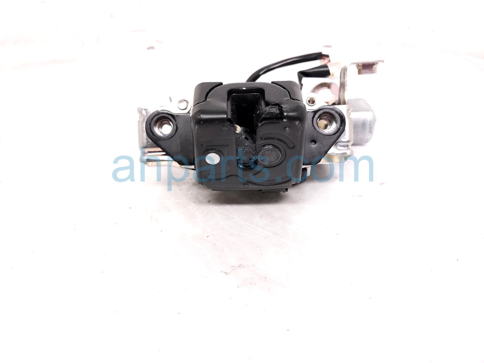 2025 Subaru Outback Legacy Rear Liftgate Lock Actuator 57530AL000 Replacement 2025 Subaru Outback Legacy Rear Liftgate Lock Actuator 57530AL000 Replacement thumbnail