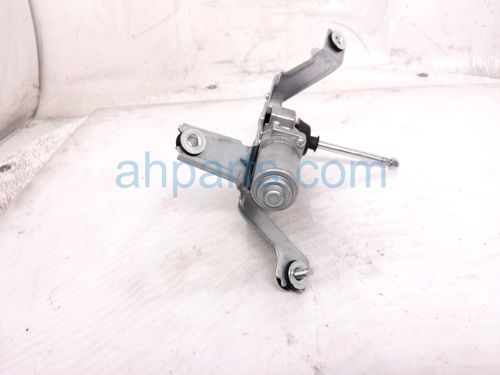 2025 Subaru Outback Legacy Windshield Rear Wiper Motor Assy 85130WV010 Replacement 2025 Subaru Outback Legacy Windshield Rear Wiper Motor Assy 85130WV010 Replacement thumbnail