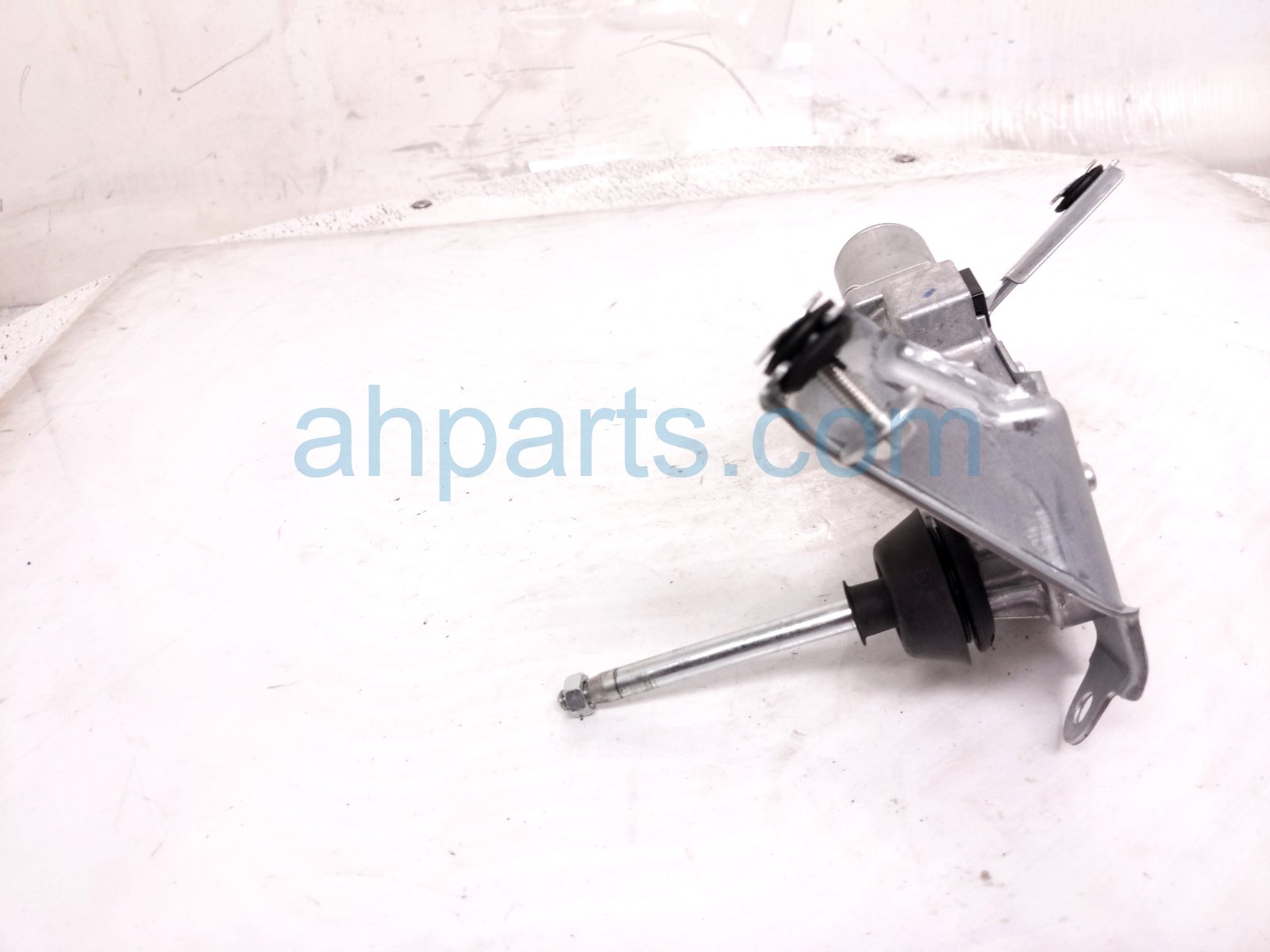 2025 Subaru Outback Legacy Windshield Rear Wiper Motor Assy 85130WV010 Replacement 2025 Subaru Outback Legacy Windshield Rear Wiper Motor Assy 85130WV010 Replacement thumbnail