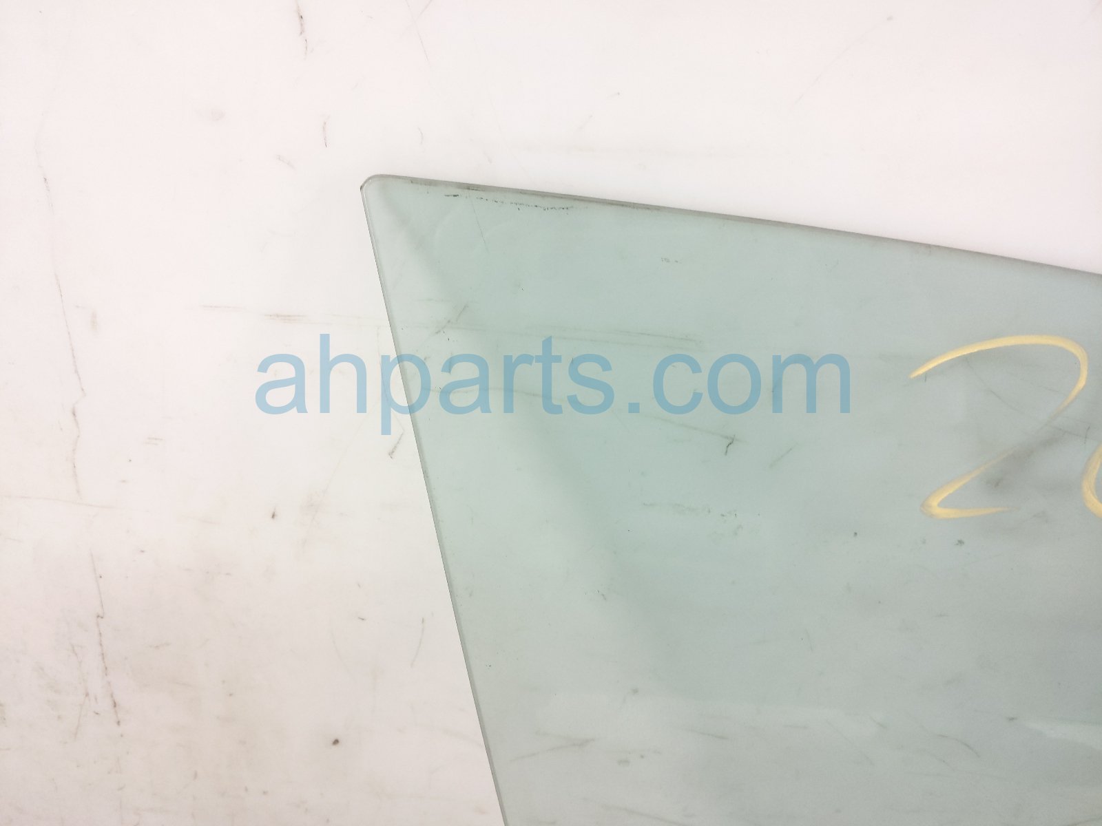 2020 Toyota Camry Front Passenger Door Glass Window 68101 06340 Replacement 2020 Toyota Camry Front Passenger Door Glass Window 68101 06340 Replacement thumbnail