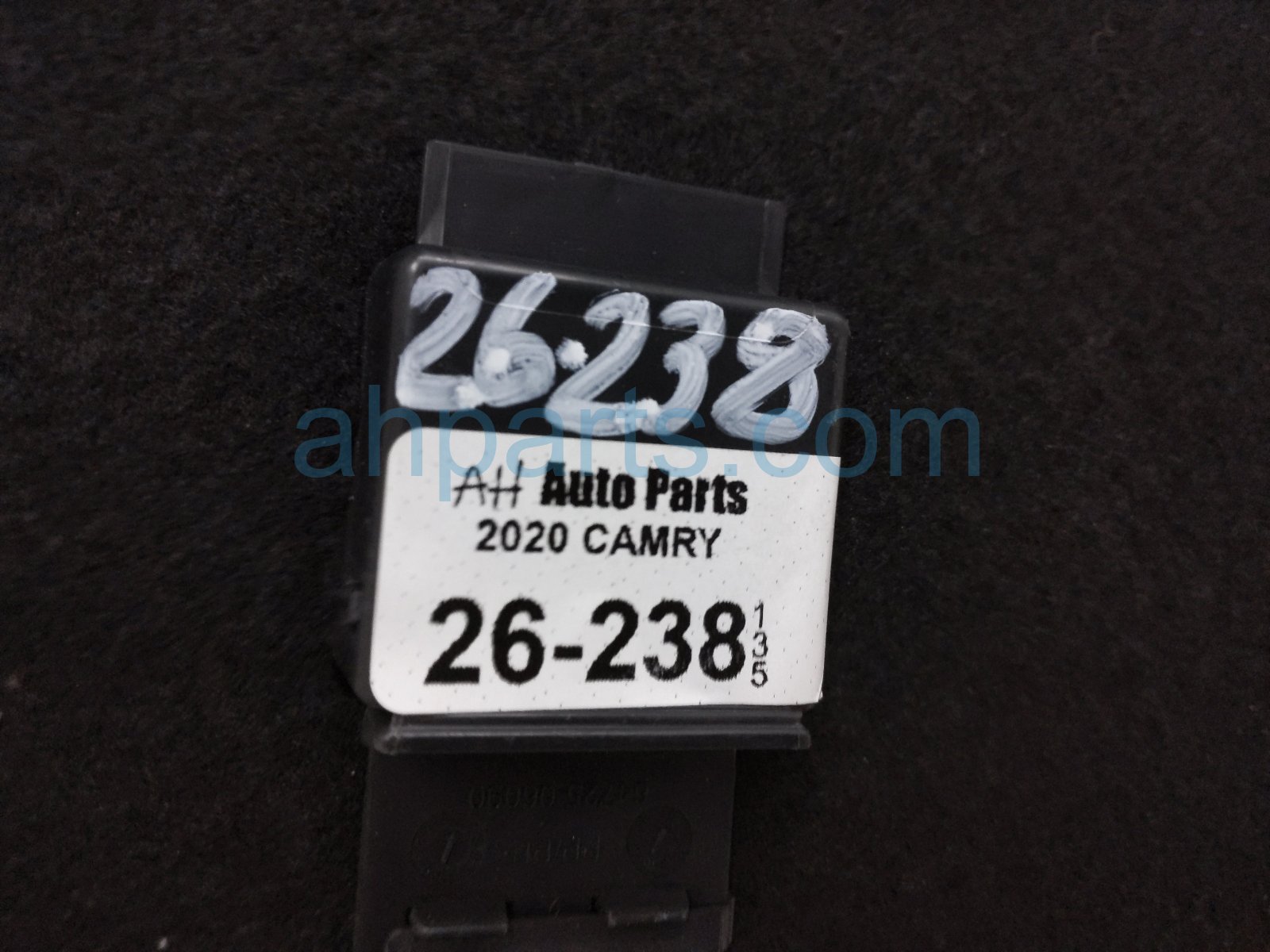 2020 Toyota Camry Trunk Load Floor Board Blk 64330 06240 Replacement 2020 Toyota Camry Trunk Load Floor Board Blk 64330 06240 Replacement thumbnail