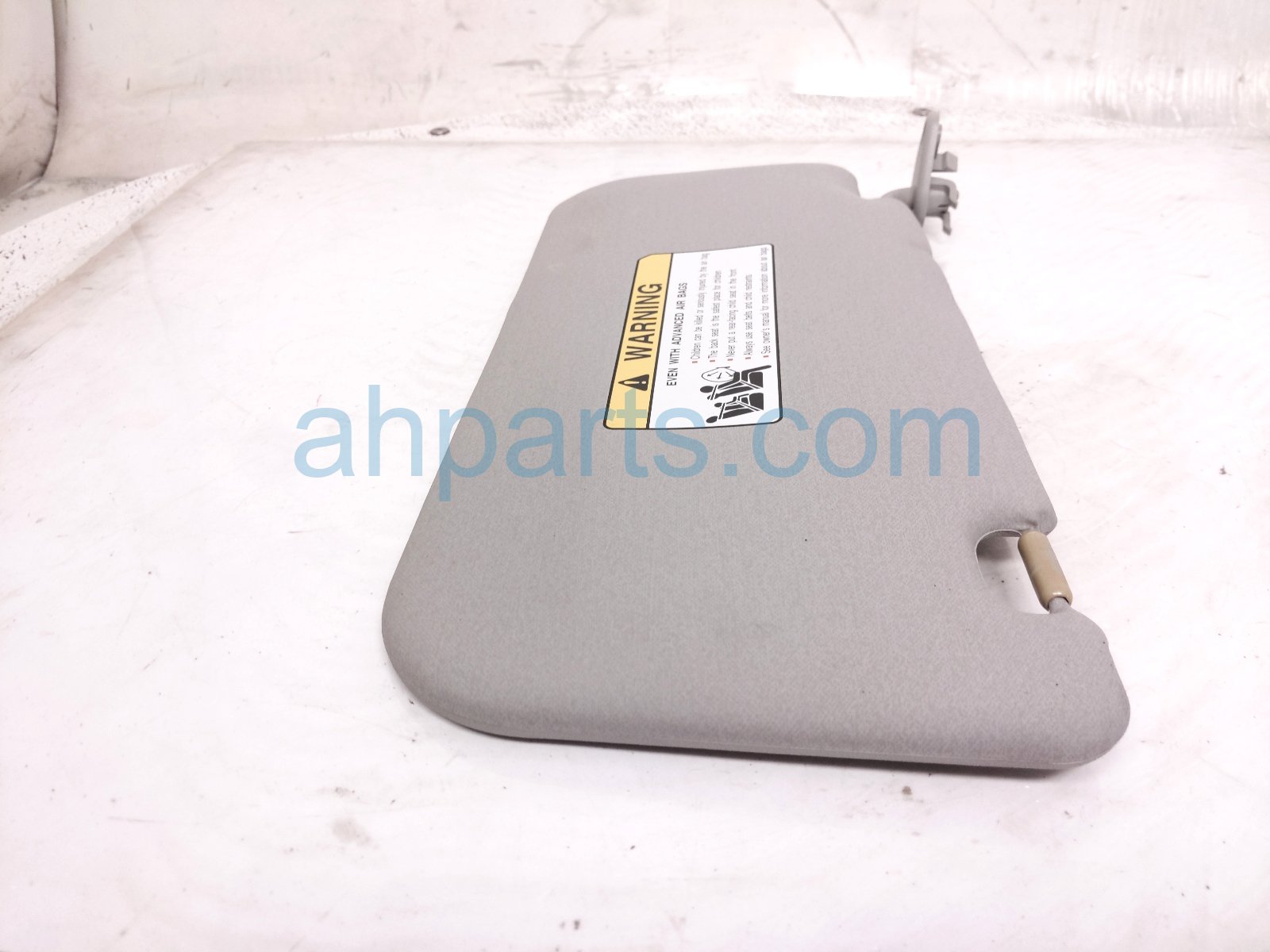 2015 Mitsubishi Lancermit Passenger Sun Visor Grey 7620A862HA Replacement 2015 Mitsubishi Lancermit Passenger Sun Visor Grey 7620A862HA Replacement thumbnail