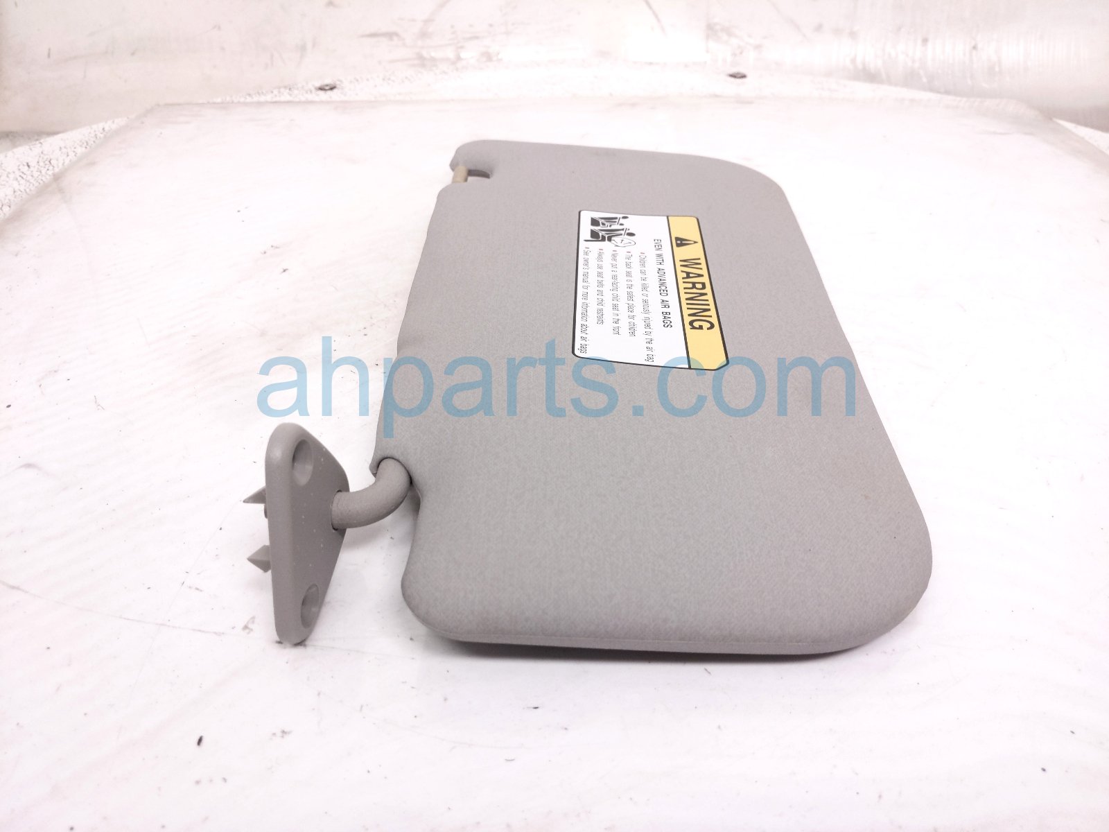 2015 Mitsubishi Lancermit Passenger Sun Visor Grey 7620A862HA Replacement 2015 Mitsubishi Lancermit Passenger Sun Visor Grey 7620A862HA Replacement thumbnail
