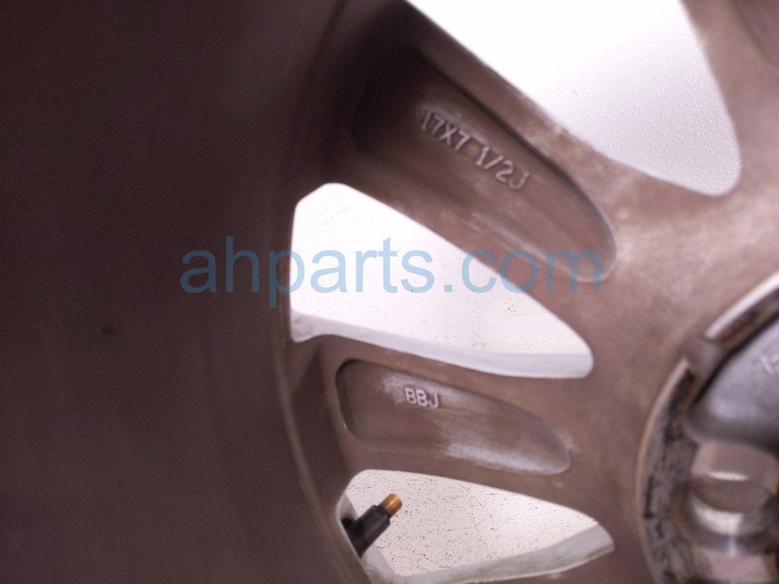 2020 Toyota Camry Rear Driver Wheel / Rim 17x7.5j 42611 06E01 Replacement 2020 Toyota Camry Rear Driver Wheel / Rim 17x7.5j 42611 06E01 Replacement thumbnail
