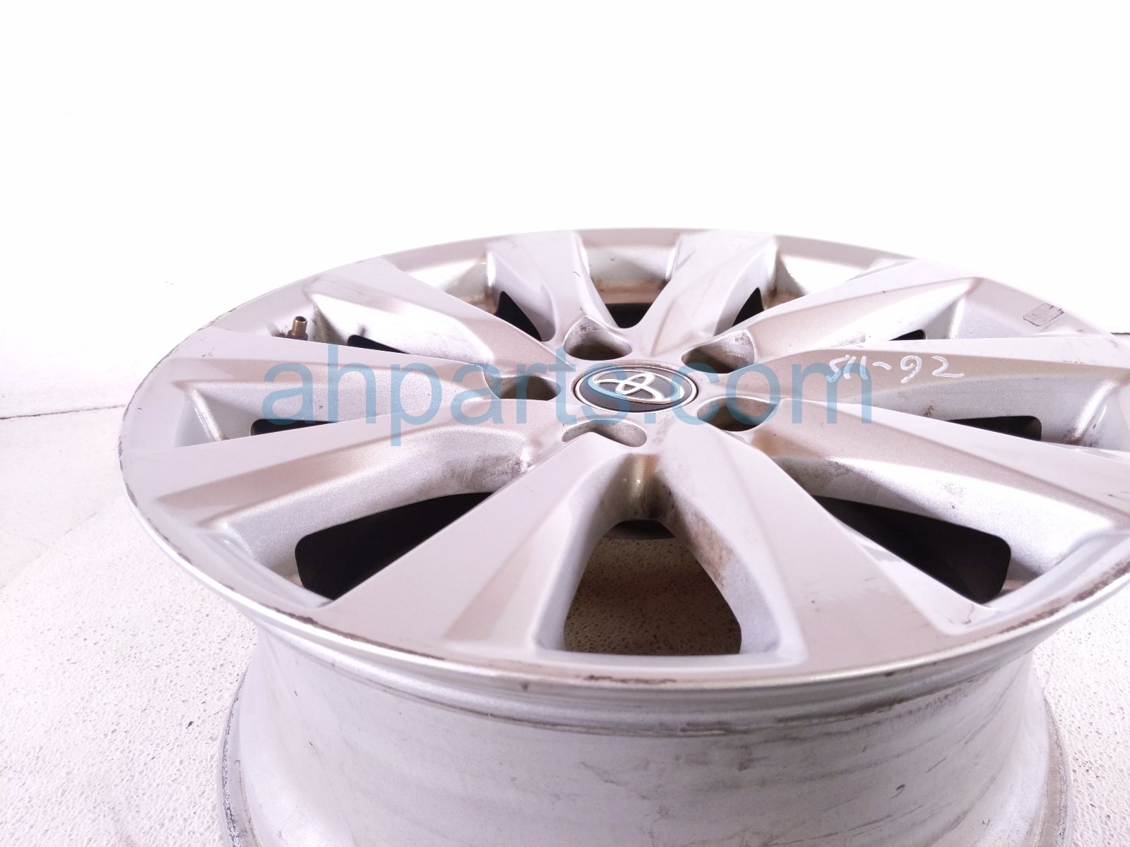 2020 Toyota Camry Front Passenger Wheel / Rim 17x7.5j 42611 06E01 Replacement 2020 Toyota Camry Front Passenger Wheel / Rim 17x7.5j 42611 06E01 Replacement thumbnail