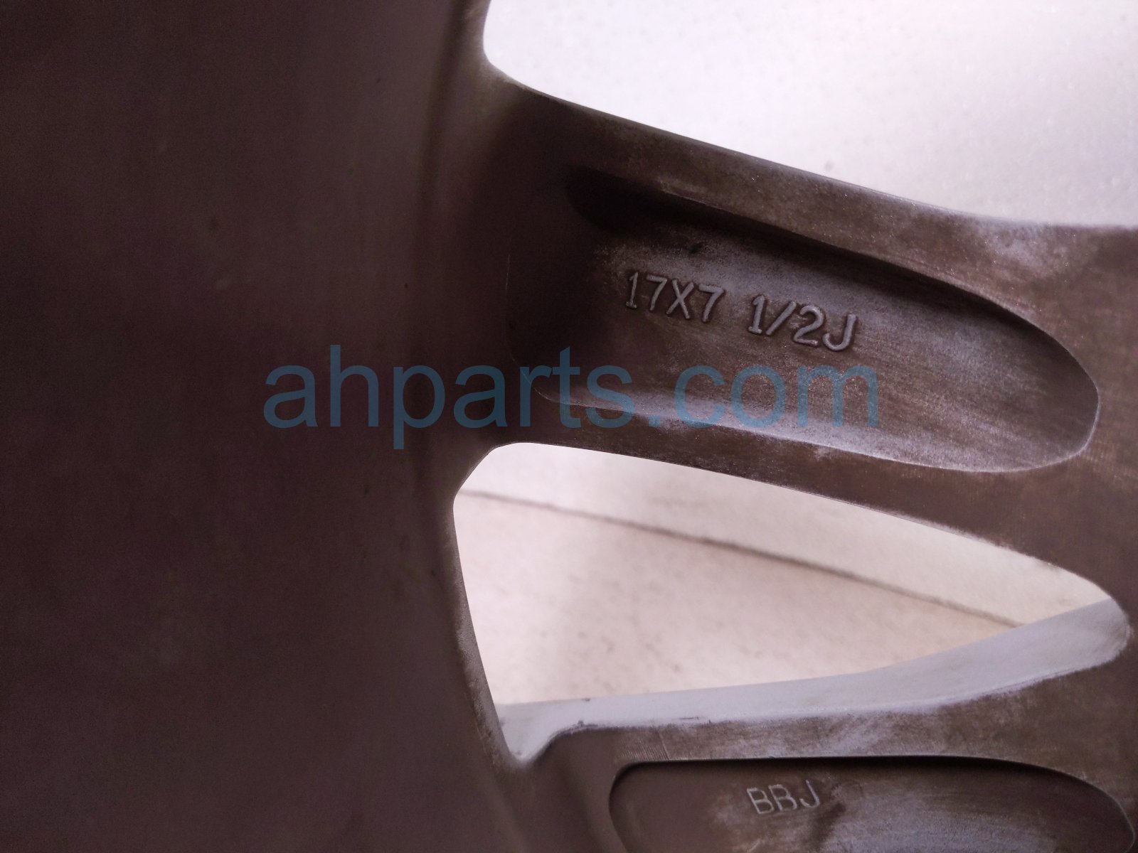 2020 Toyota Camry Rear Passenger Wheel / Rim 17x7.5j 42611 06E01 Replacement 2020 Toyota Camry Rear Passenger Wheel / Rim 17x7.5j 42611 06E01 Replacement thumbnail
