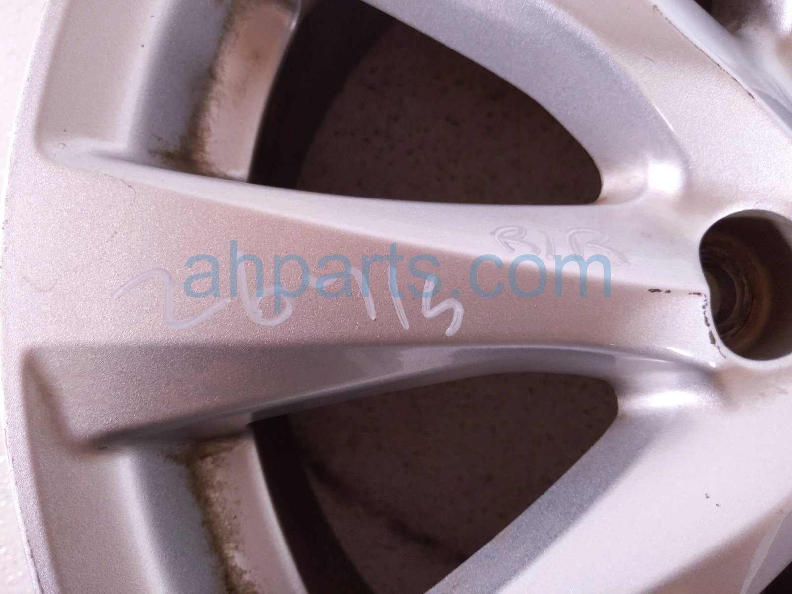 2020 Toyota Camry Rear Passenger Wheel / Rim 17x7.5j 42611 06E01 Replacement 2020 Toyota Camry Rear Passenger Wheel / Rim 17x7.5j 42611 06E01 Replacement thumbnail