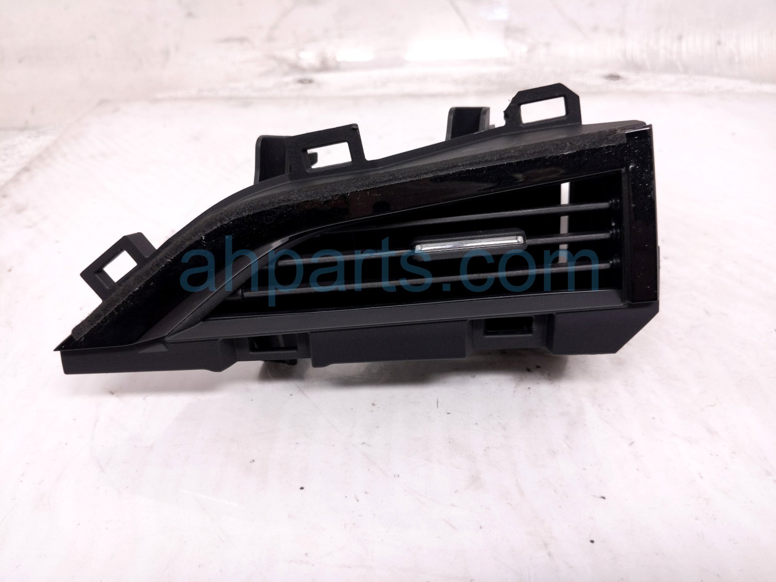 2025 Subaru Outback Legacy Driver Ctr Dash Air Vent Outlet Blk 66110AN11A Replacement 2025 Subaru Outback Legacy Driver Ctr Dash Air Vent Outlet Blk 66110AN11A Replacement thumbnail