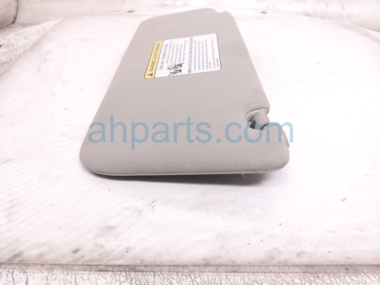 2025 Kia Carnival Passenger Sun Visor Grey 85220 R0130GYT Replacement 2025 Kia Carnival Passenger Sun Visor Grey 85220 R0130GYT Replacement thumbnail