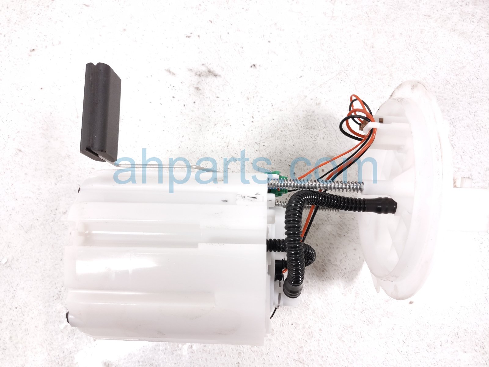 2025 Kia Carnival Gas / Fuel Pump (tank Mounted) 31120 ES500 Replacement 2025 Kia Carnival Gas / Fuel Pump (tank Mounted) 31120 ES500 Replacement thumbnail