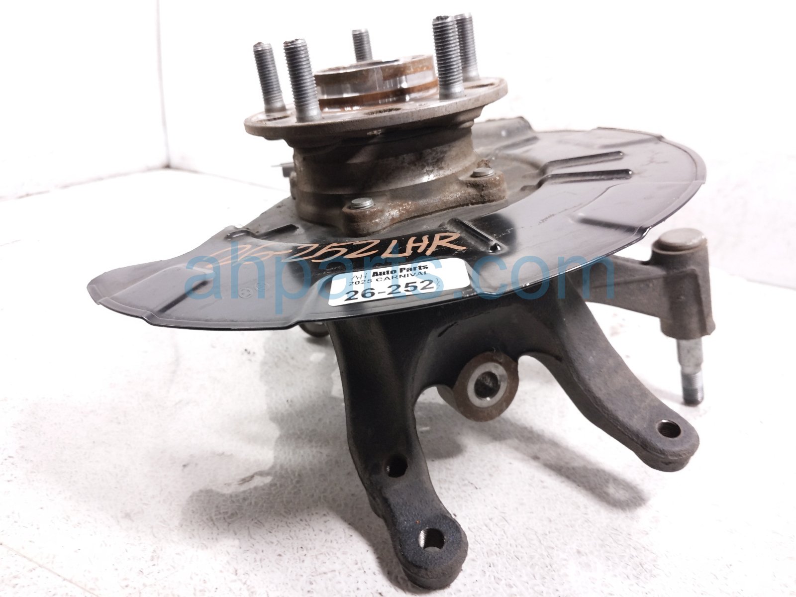 2025 Kia Carnival Axle Stub Rear Driver Spindle Knuckle Hub Fwd 52720 P2000 Replacement 2025 Kia Carnival Axle Stub Rear Driver Spindle Knuckle Hub Fwd 52720 P2000 Replacement thumbnail