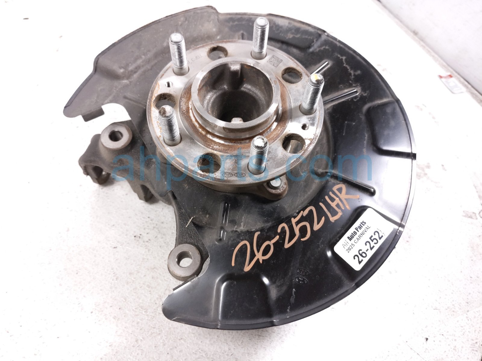 2025 Kia Carnival Axle Stub Rear Driver Spindle Knuckle Hub Fwd 52720 P2000 Replacement 2025 Kia Carnival Axle Stub Rear Driver Spindle Knuckle Hub Fwd 52720 P2000 Replacement thumbnail