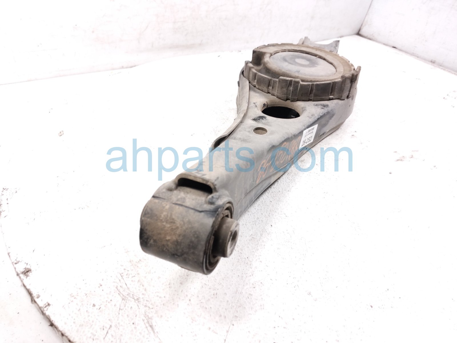 2025 Kia Carnival Rear Passenger Spring Seat Lower Control Arm 55211 R0000 Replacement 2025 Kia Carnival Rear Passenger Spring Seat Lower Control Arm 55211 R0000 Replacement thumbnail