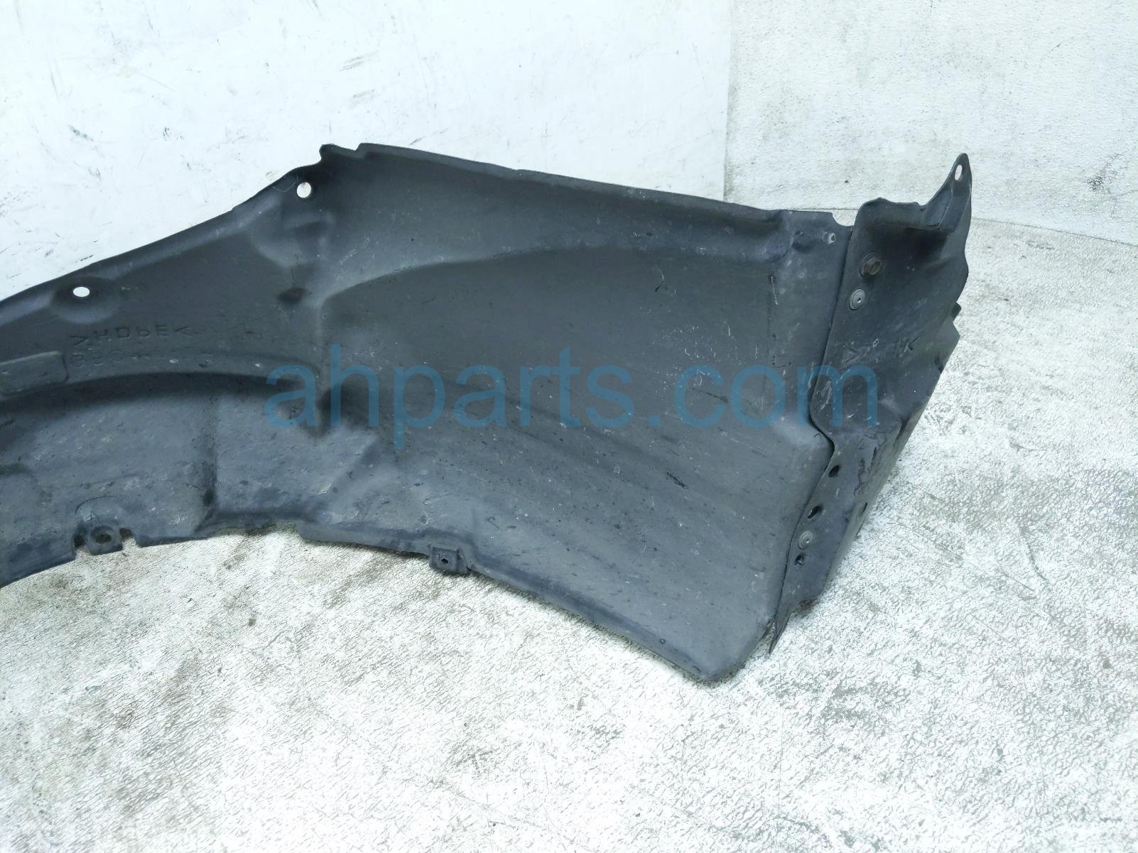 2014 Toyota Prius Front Driver Inner Fender Liner 53876 47070 Replacement 2014 Toyota Prius Front Driver Inner Fender Liner 53876 47070 Replacement thumbnail