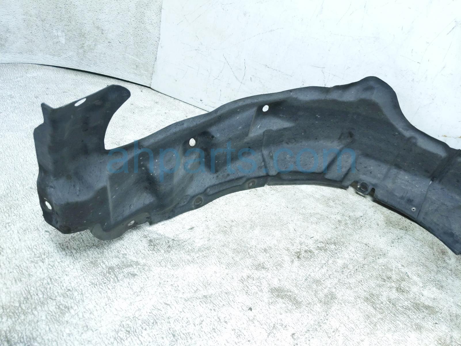 2014 Toyota Prius Front Driver Inner Fender Liner 53876 47070 Replacement 2014 Toyota Prius Front Driver Inner Fender Liner 53876 47070 Replacement thumbnail