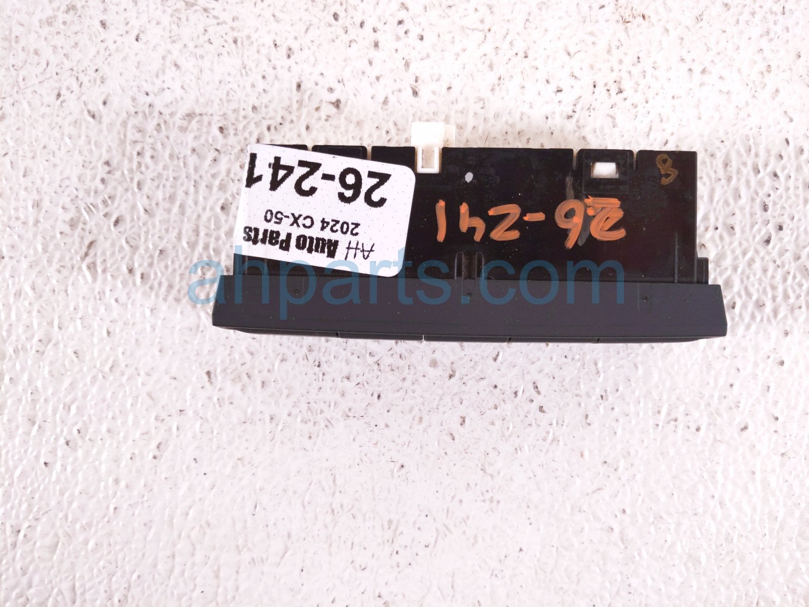 2024 Mazda Cx 50 Dash Center Switch Bezel W/buttons VA56 661 70 Replacement 2024 Mazda Cx 50 Dash Center Switch Bezel W/buttons VA56 661 70 Replacement thumbnail