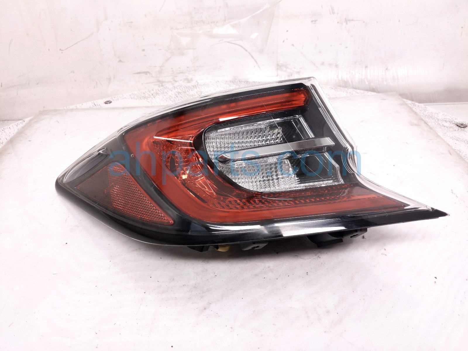 2022 Toyota Corolla Light / Rear Driver Tail Lamp (on Body) 81561 12D31 Replacement 2022 Toyota Corolla Light / Rear Driver Tail Lamp (on Body) 81561 12D31 Replacement thumbnail