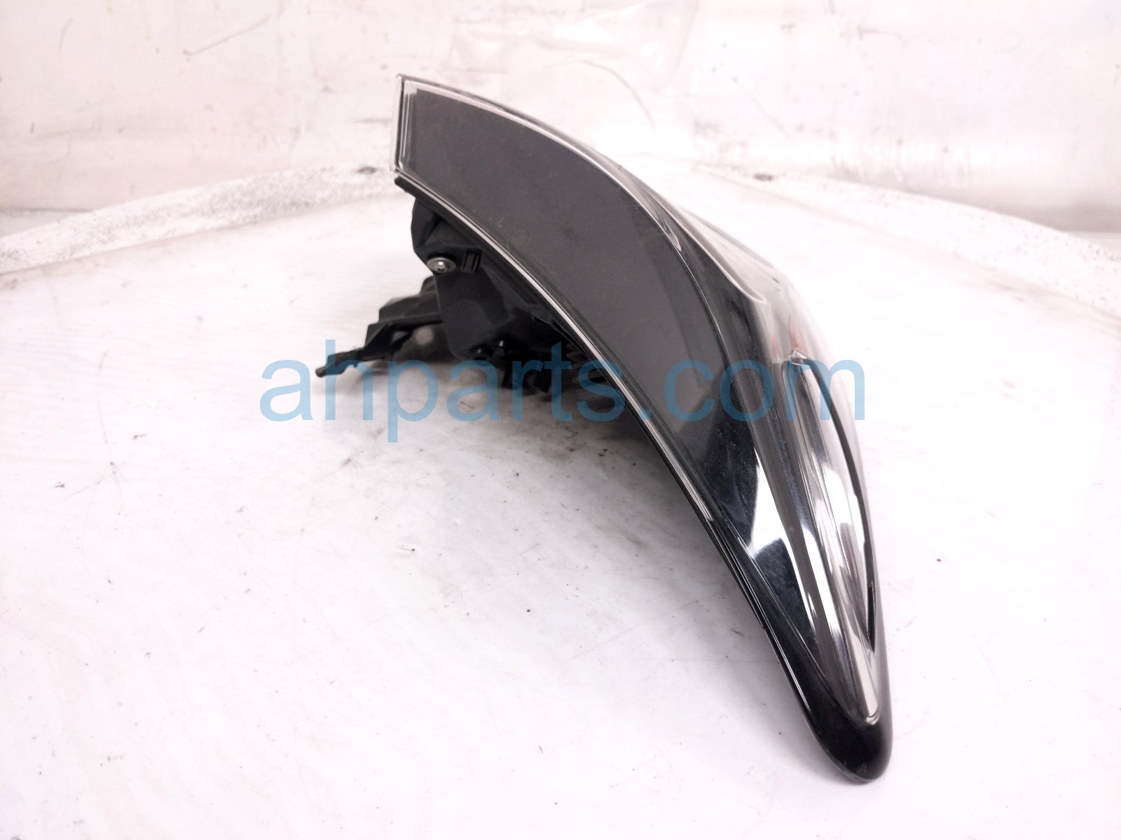 2022 Toyota Corolla Light / Rear Driver Tail Lamp (on Body) 81561 12D31 Replacement 2022 Toyota Corolla Light / Rear Driver Tail Lamp (on Body) 81561 12D31 Replacement thumbnail