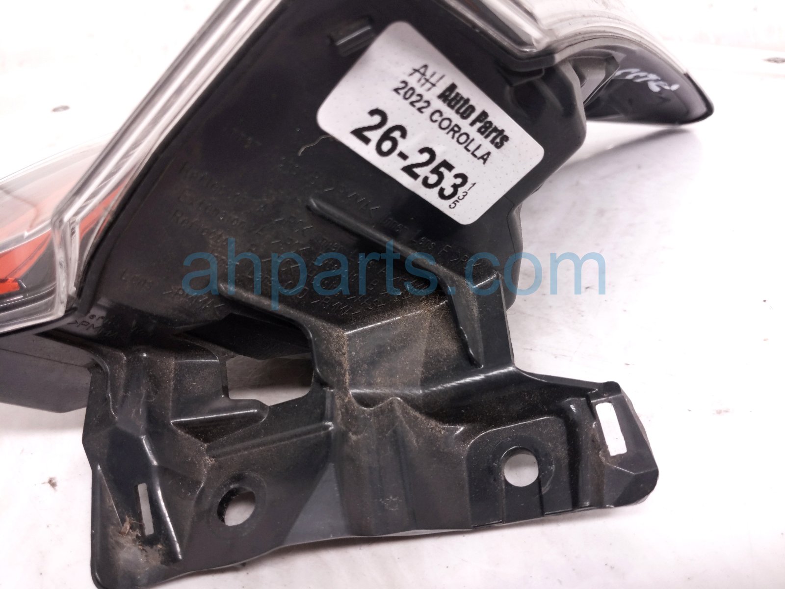 2022 Toyota Corolla Light / Rear Driver Tail Lamp (on Body) 81561 12D31 Replacement 2022 Toyota Corolla Light / Rear Driver Tail Lamp (on Body) 81561 12D31 Replacement thumbnail