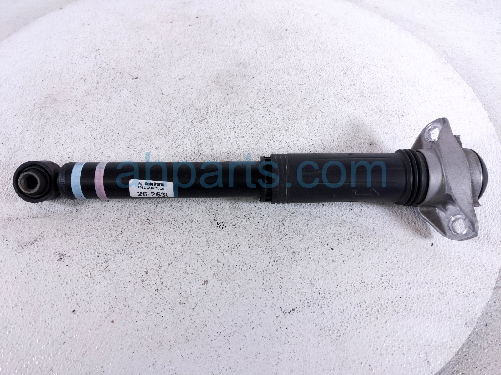 Toyota RR/LH SHOCK ABSORBER