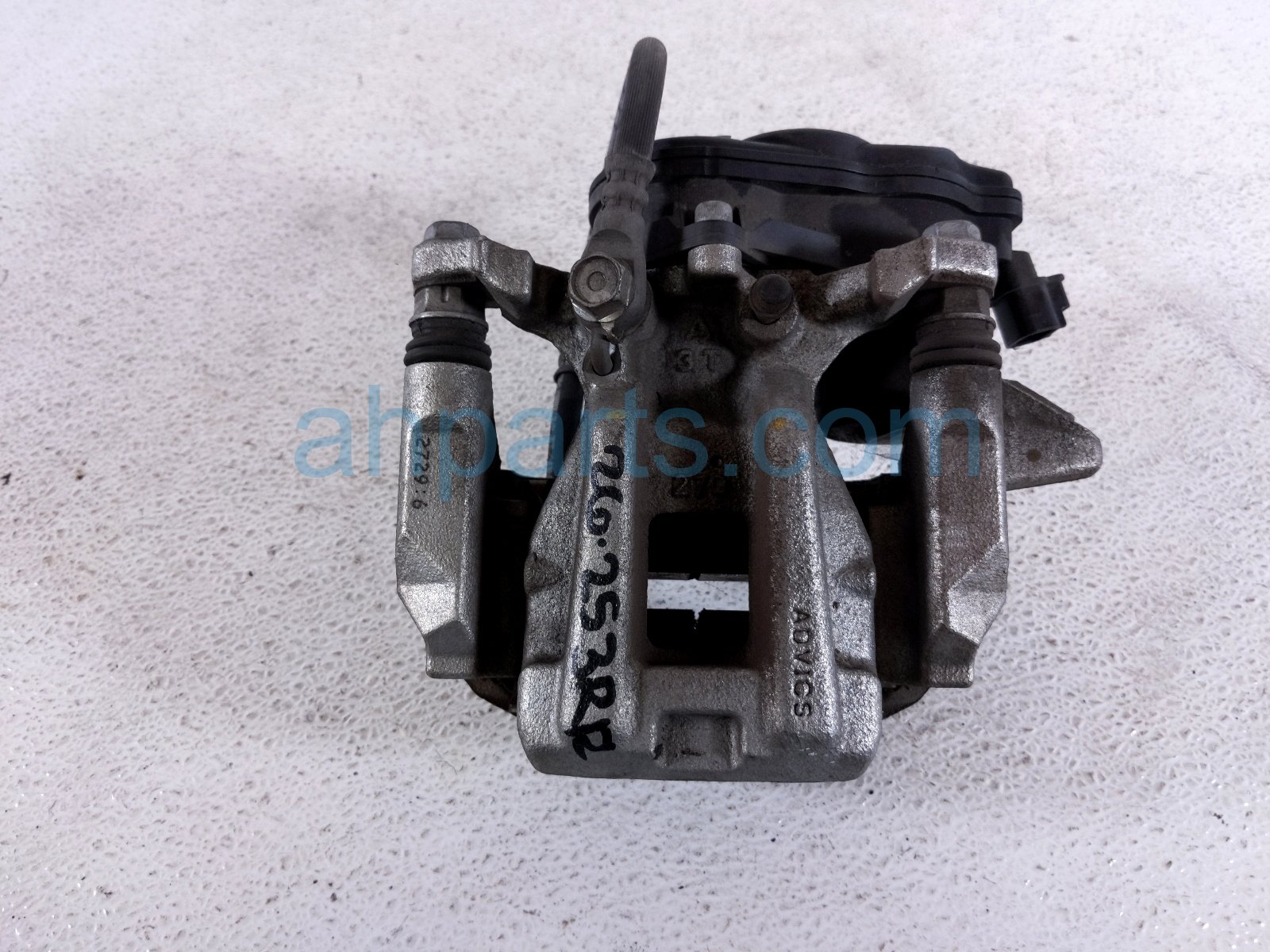 Toyota RR/RH BRAKE CALIPER