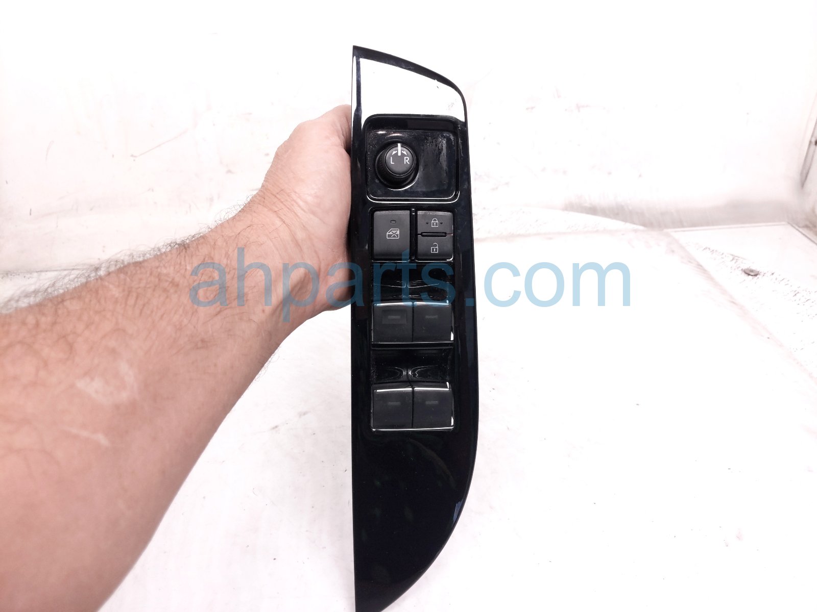 2022 Toyota Corolla Power / Master Window Control Switch 84040 12210 Replacement 2022 Toyota Corolla Power / Master Window Control Switch 84040 12210 Replacement thumbnail