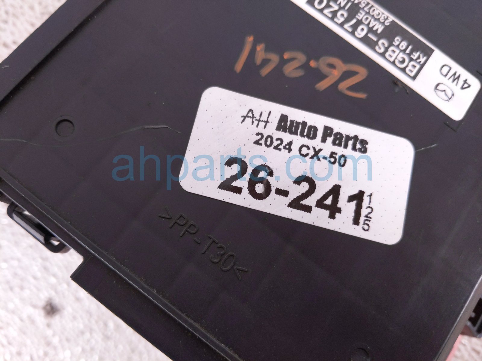 2024 Mazda Cx 50 Rear Electric Supply Unit Rlh BGBS 675Z0 Replacement 2024 Mazda Cx 50 Rear Electric Supply Unit Rlh BGBS 675Z0 Replacement thumbnail