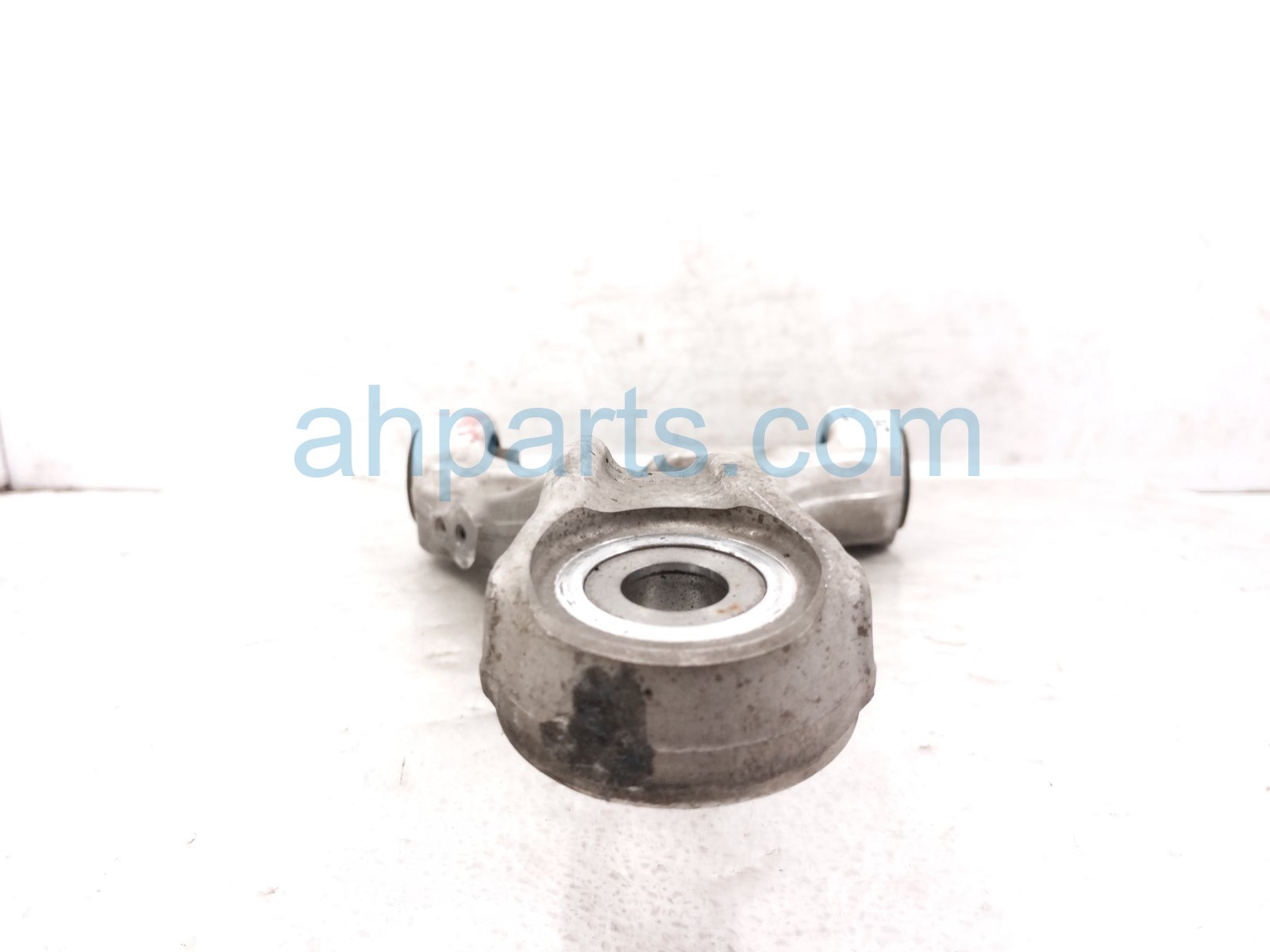 2023 Acura MDX Rear Driver Upper Control Arm 52520 TYA A03 Replacement 2023 Acura MDX Rear Driver Upper Control Arm 52520 TYA A03 Replacement thumbnail