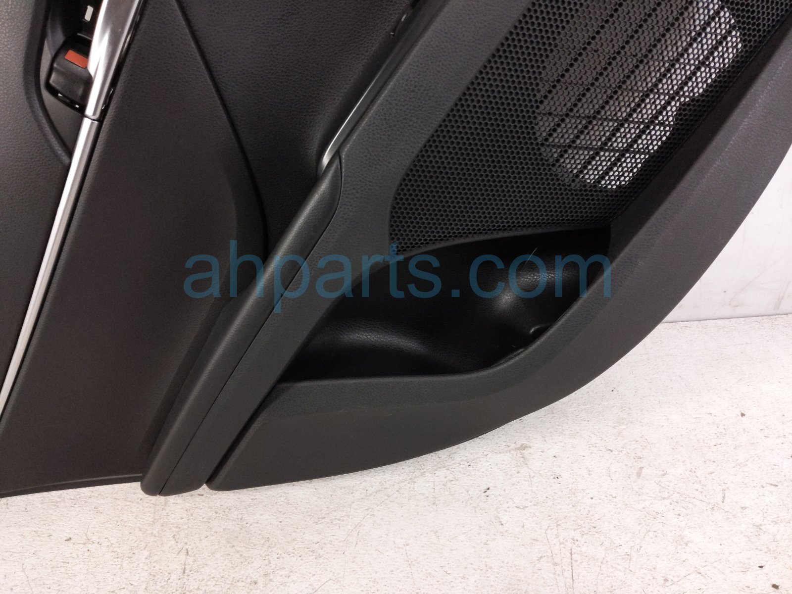 2020 Toyota Camry Trim / Liner Rear Driver Interior Door Panel Black 67640 06K60 C2 Replacement 2020 Toyota Camry Trim / Liner Rear Driver Interior Door Panel Black 67640 06K60 C2 Replacement thumbnail