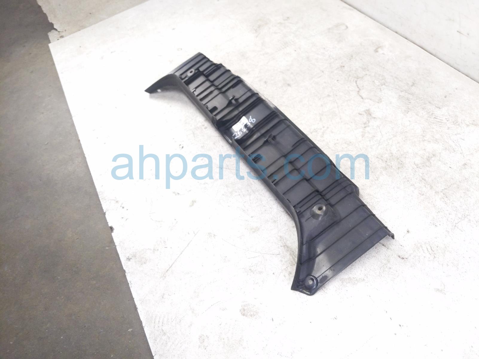 2020 Toyota Camry Rear Cargo Trunk Trim Scuff Plate 58387 06210 Replacement 2020 Toyota Camry Rear Cargo Trunk Trim Scuff Plate 58387 06210 Replacement thumbnail
