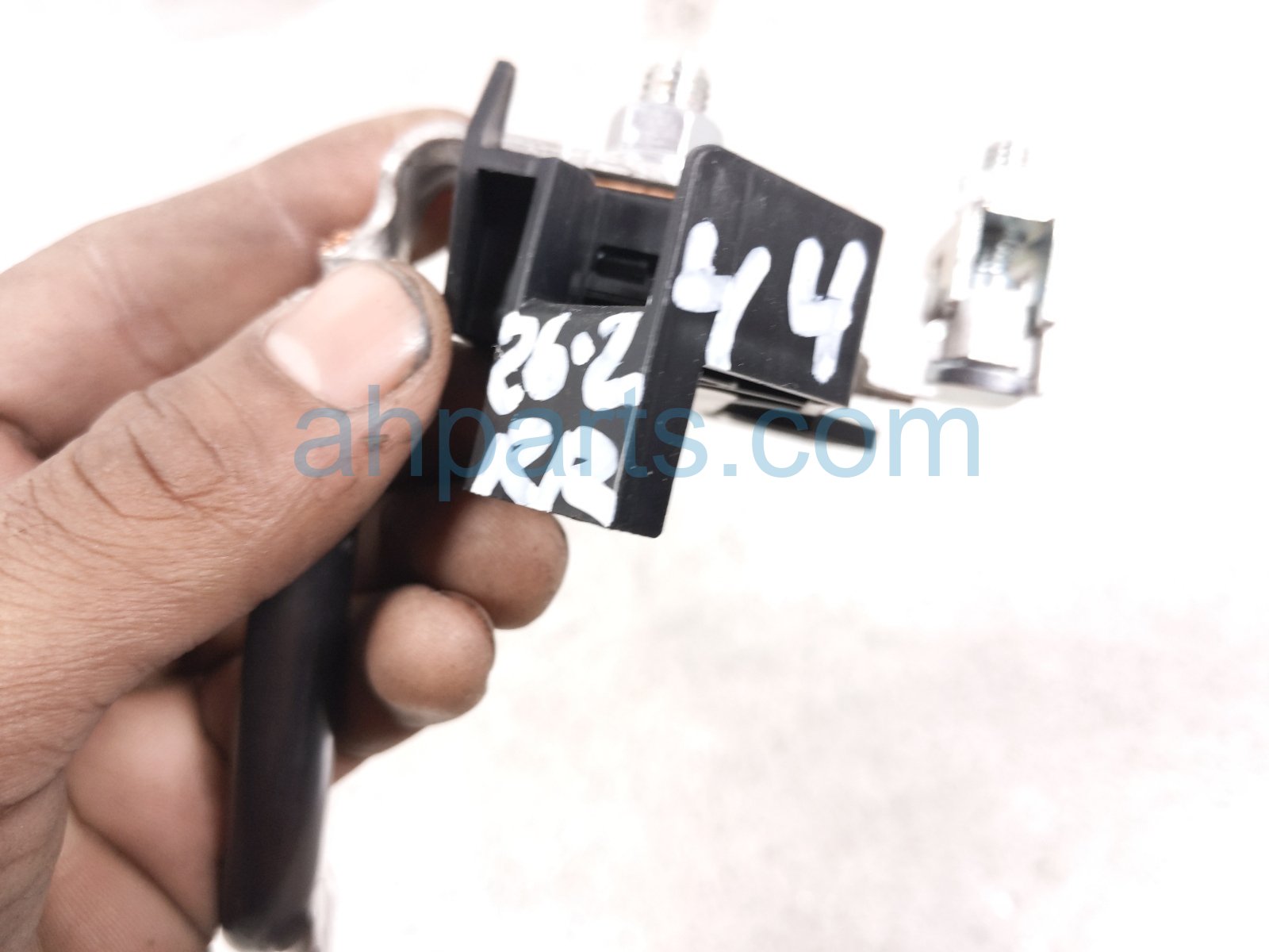 2022 Toyota Sienna Negative Battery Cable W/sensor 82163 08080 Replacement 2022 Toyota Sienna Negative Battery Cable W/sensor 82163 08080 Replacement thumbnail