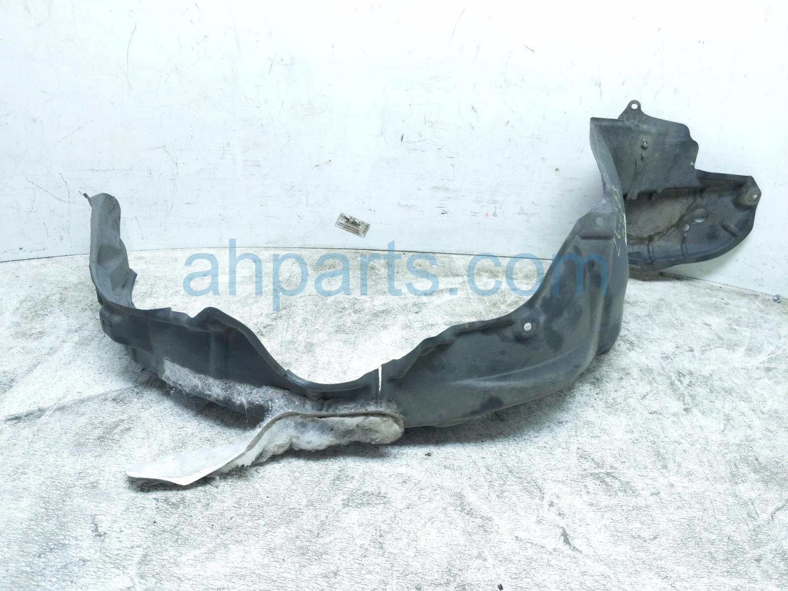 2014 Toyota Prius Front Passenger Inner Fender Liner Htbk 53875 47030 Replacement 2014 Toyota Prius Front Passenger Inner Fender Liner Htbk 53875 47030 Replacement thumbnail