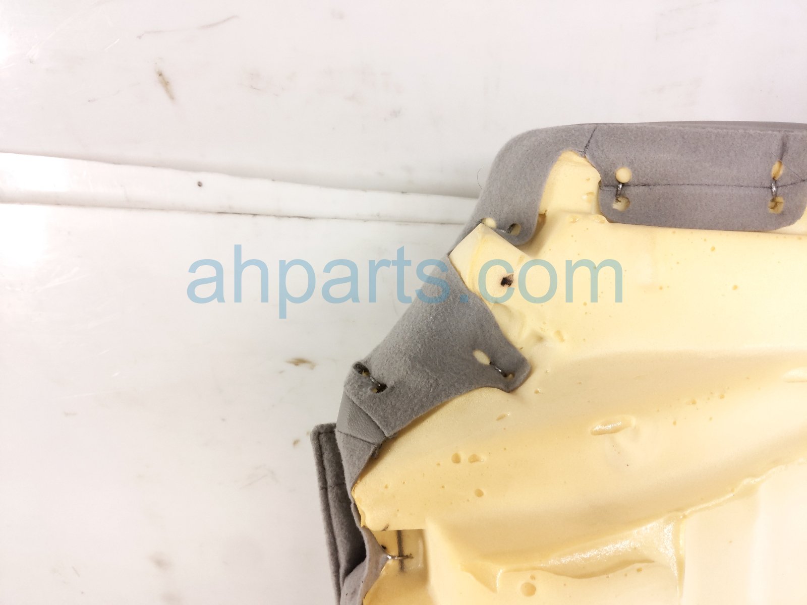 2018 Honda Accord Back (2nd Row) Rear Lower Seat Cushion Grey Lthr 82131 TVA L21ZC Replacement 2018 Honda Accord Back (2nd Row) Rear Lower Seat Cushion Grey Lthr 82131 TVA L21ZC Replacement thumbnail