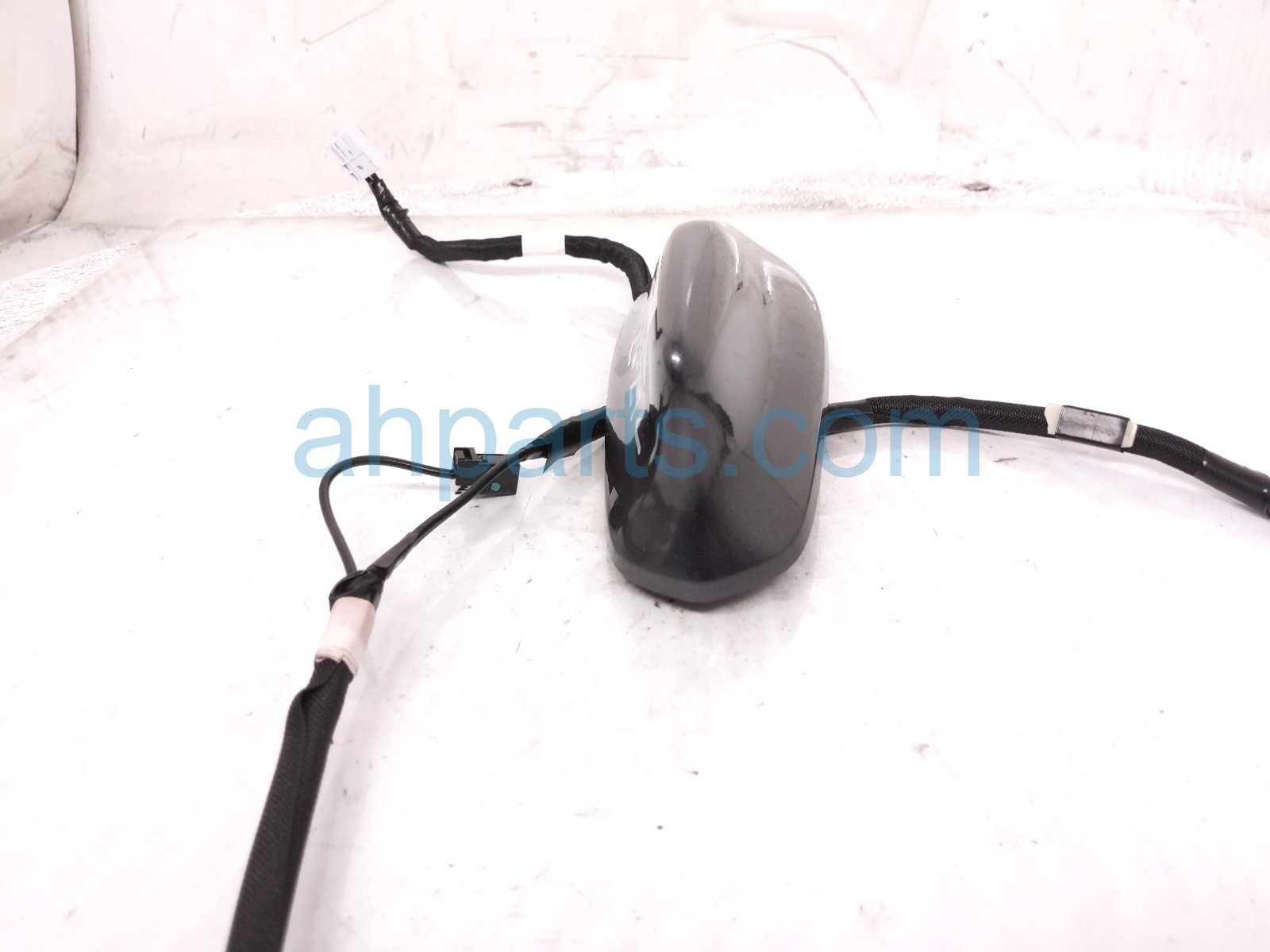 2018 Honda Accord Roof Antenna Gray 39150 TVA A61ZG Replacement 2018 Honda Accord Roof Antenna Gray 39150 TVA A61ZG Replacement thumbnail