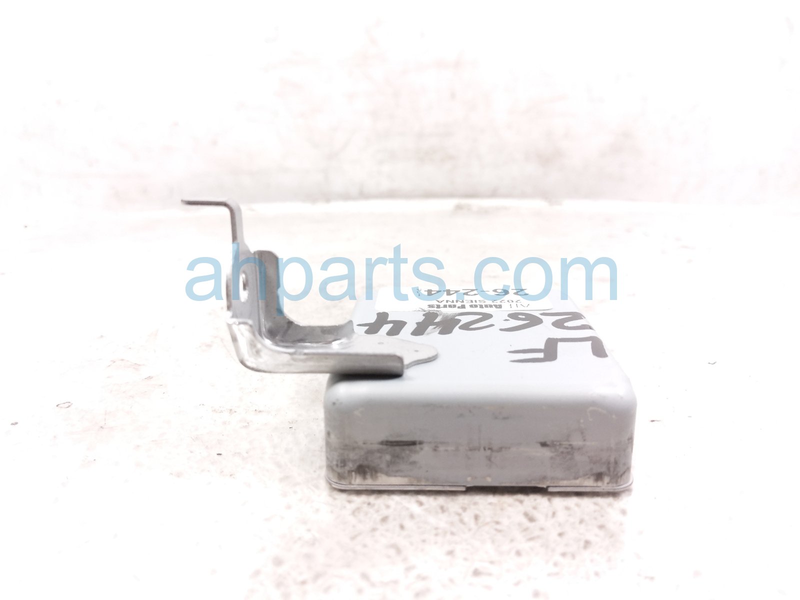 2022 Toyota Sienna Vehicle Approaching Speaker Module 86572 45010 Replacement 2022 Toyota Sienna Vehicle Approaching Speaker Module 86572 45010 Replacement thumbnail