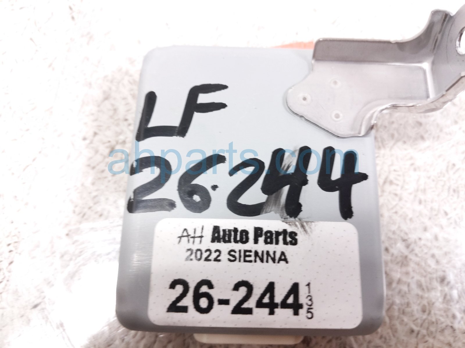 2022 Toyota Sienna Vehicle Approaching Speaker Module 86572 45010 Replacement 2022 Toyota Sienna Vehicle Approaching Speaker Module 86572 45010 Replacement thumbnail