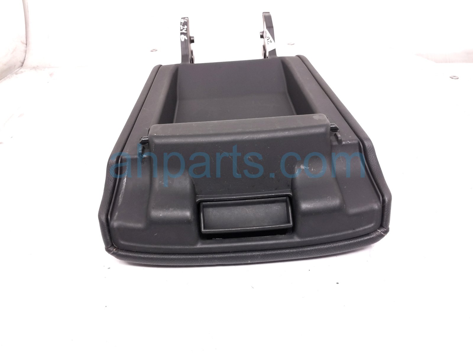 2019 Honda Accord Center Console Lid/armrest Black 83450 TVA A31ZD Replacement 2019 Honda Accord Center Console Lid/armrest Black 83450 TVA A31ZD Replacement thumbnail