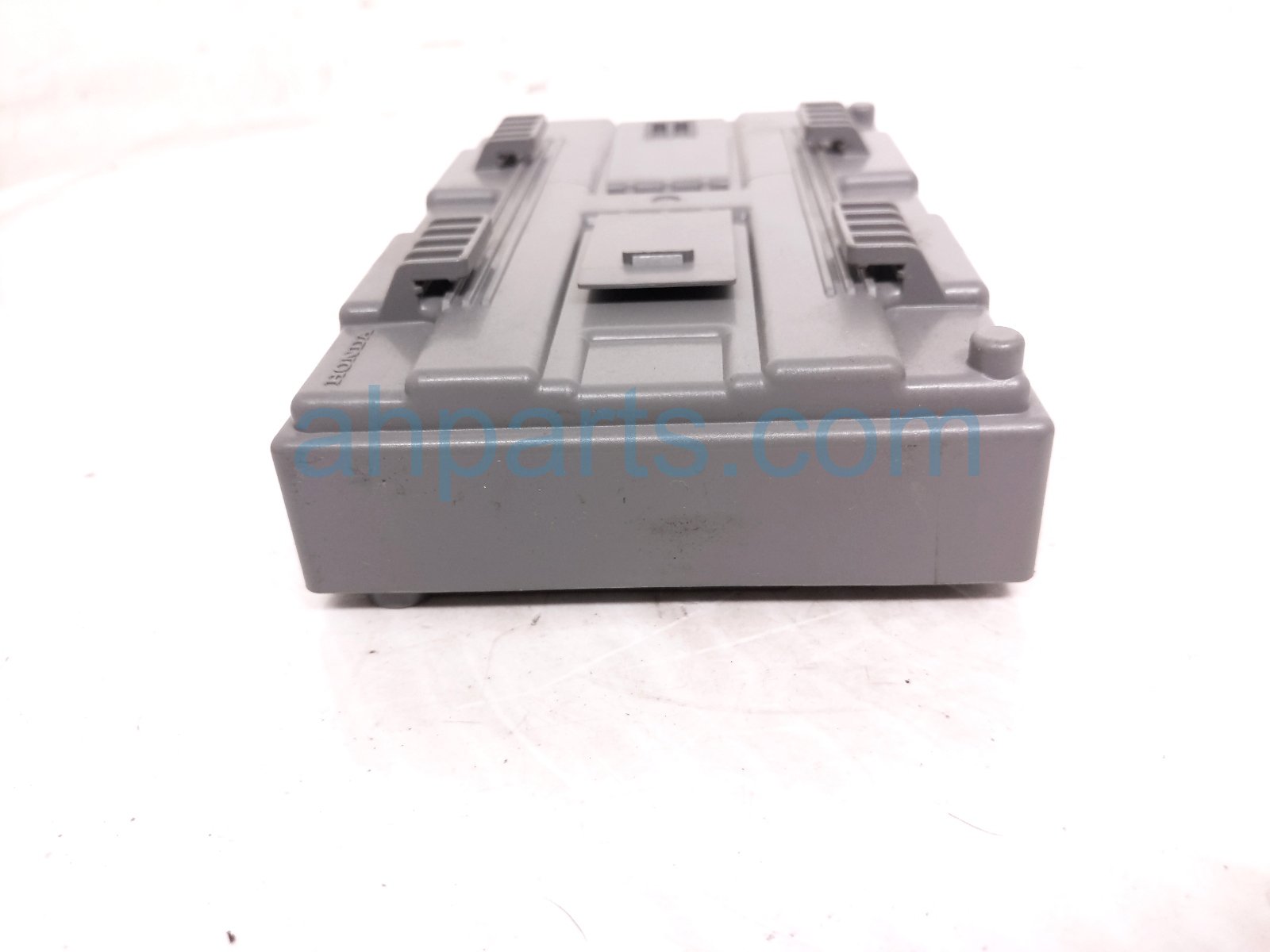 2019 Honda Accord Body Control Module Unit Sport 38800 TVA A02 Replacement 2019 Honda Accord Body Control Module Unit Sport 38800 TVA A02 Replacement thumbnail