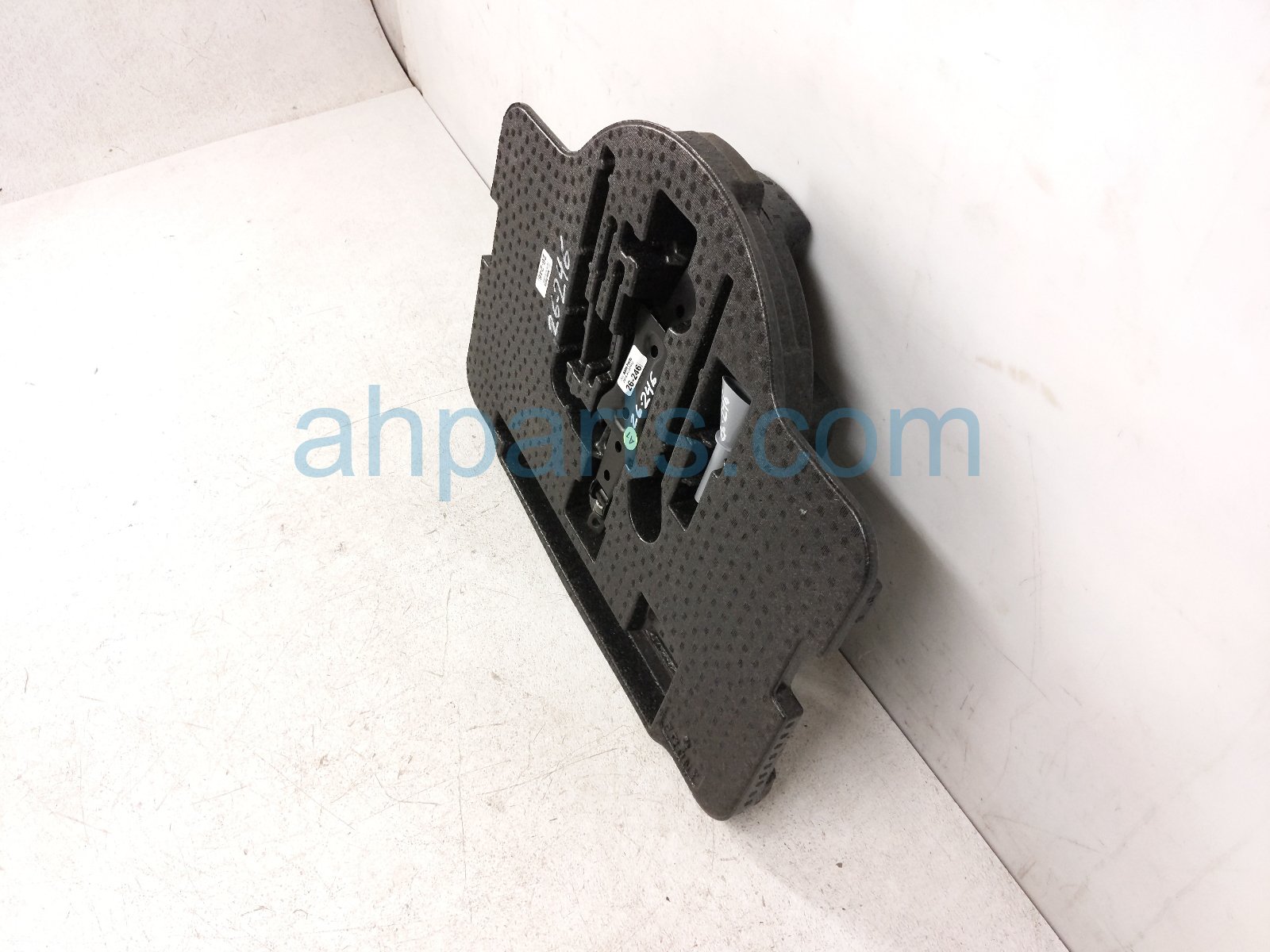 2019 Honda Accord Jack & Tools W/ Foam Holder 84542 TVA A10 Replacement 2019 Honda Accord Jack & Tools W/ Foam Holder 84542 TVA A10 Replacement thumbnail