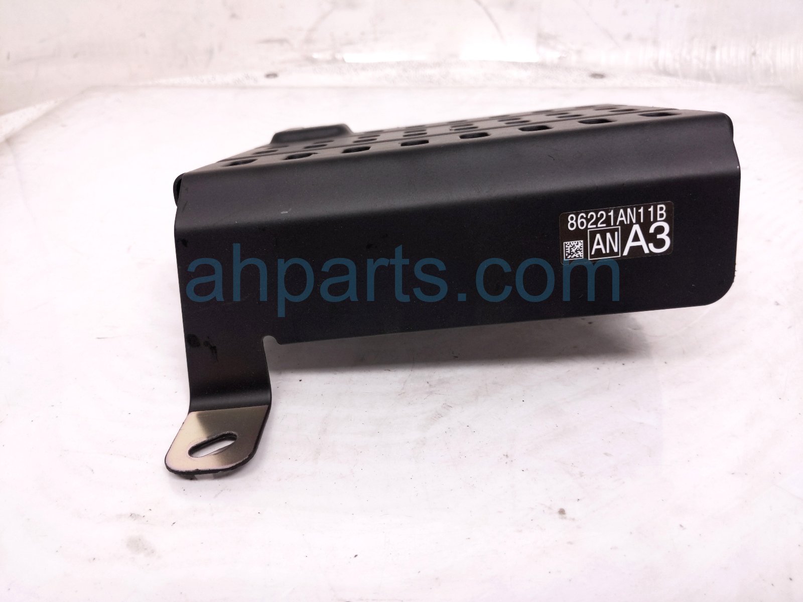 2025 Subaru Outback Legacy Audio Amplifier Front Right 86221AN11B Replacement 2025 Subaru Outback Legacy Audio Amplifier Front Right 86221AN11B Replacement thumbnail