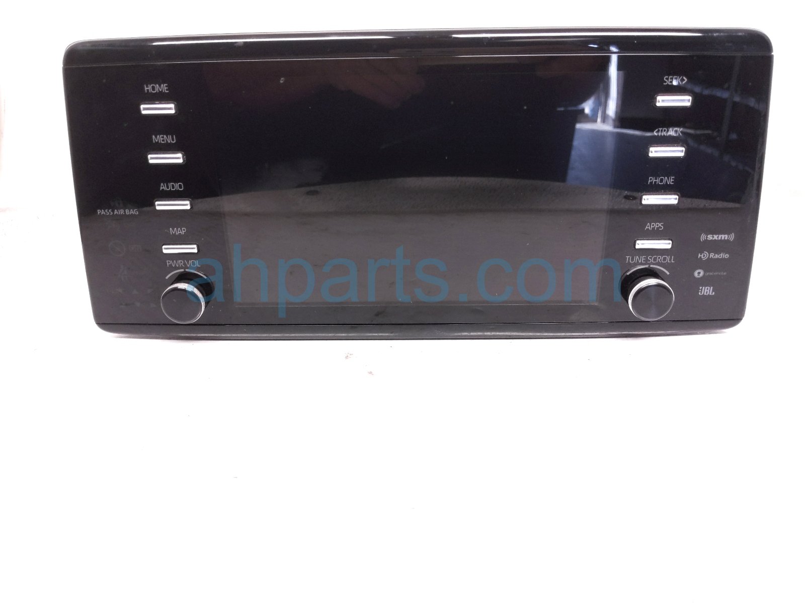 Toyota RADIO RECEIVER & DISPLAY SCREEN